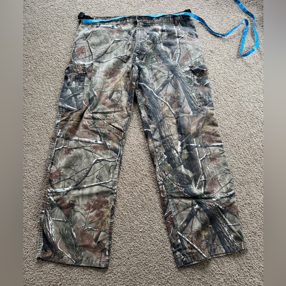 Cargo Pants with Camouflage Pattern